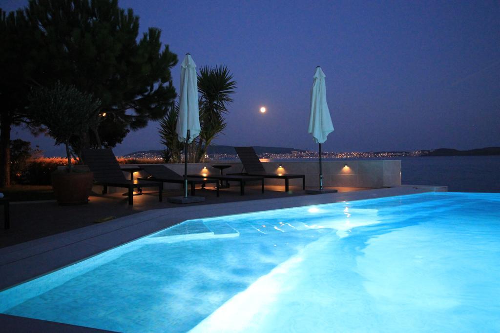 Apartments Marer Trogir Eksteriør bilde
